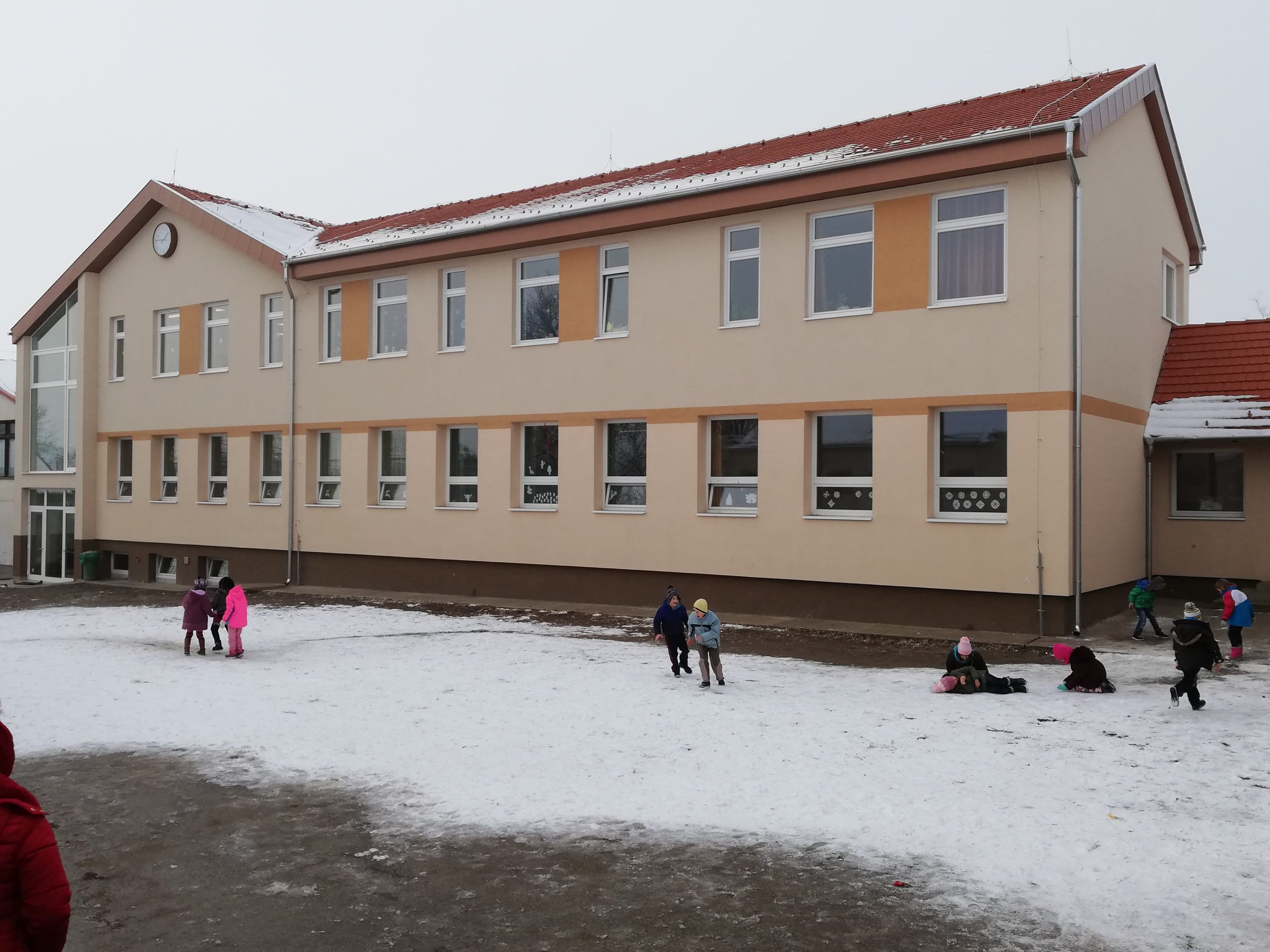 Délegyházi Hunyadi János Általános Iskola
