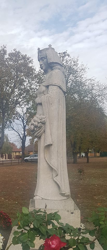 Erzsébet szobor
