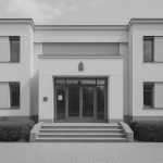 kormanyablak-unsplash